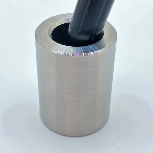 chikuwa ステンレス無垢材削り出しの1本用ペン立て(歯ブラシスタンド) Pen stand for a single pen machined from stainless steel (toothbrush stand)