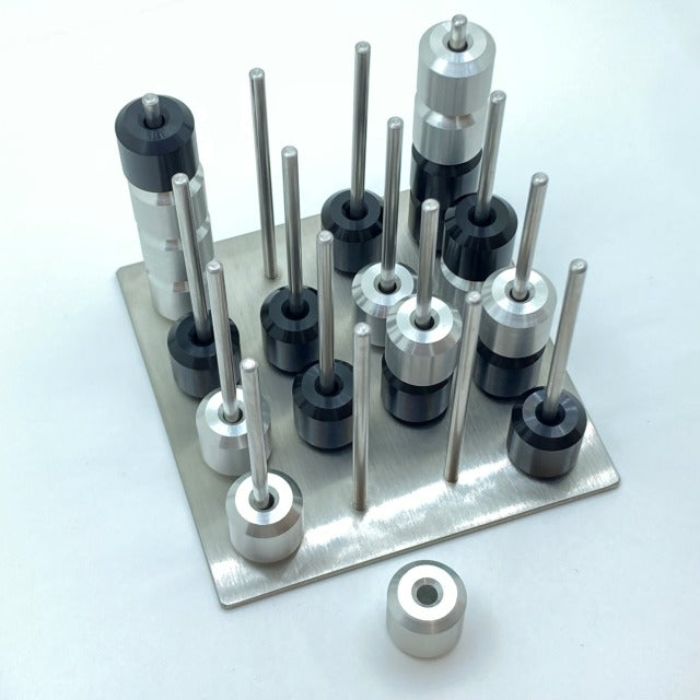 kushidango 全て金属でできた立体四目並べ Connect four 3D made by metal only