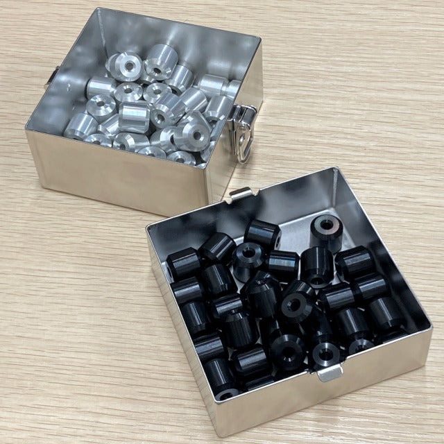 kushidango 全て金属でできた立体四目並べ Connect four 3D made by metal only