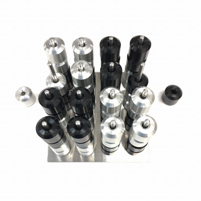 全て金属でできた立体四目並べ Connect four 3D made by metal only